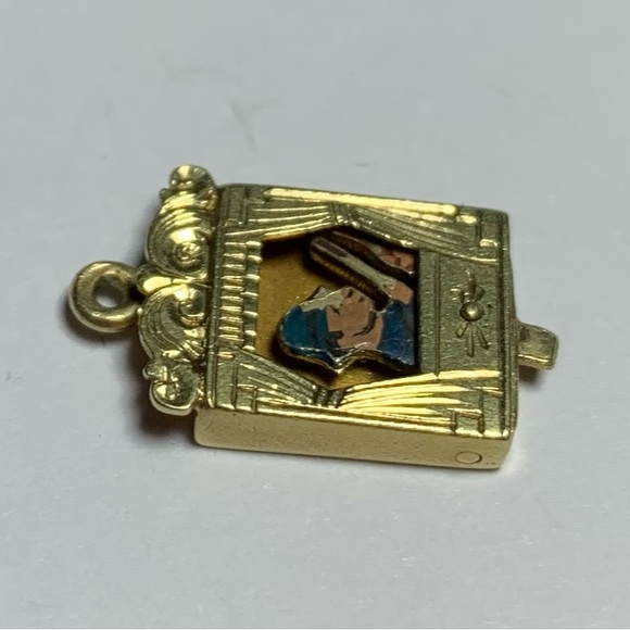 14K Yellow Gold Articulated 3D Punch and Judy Theater Charm Pendant Antique? - Picture 8 of 11
